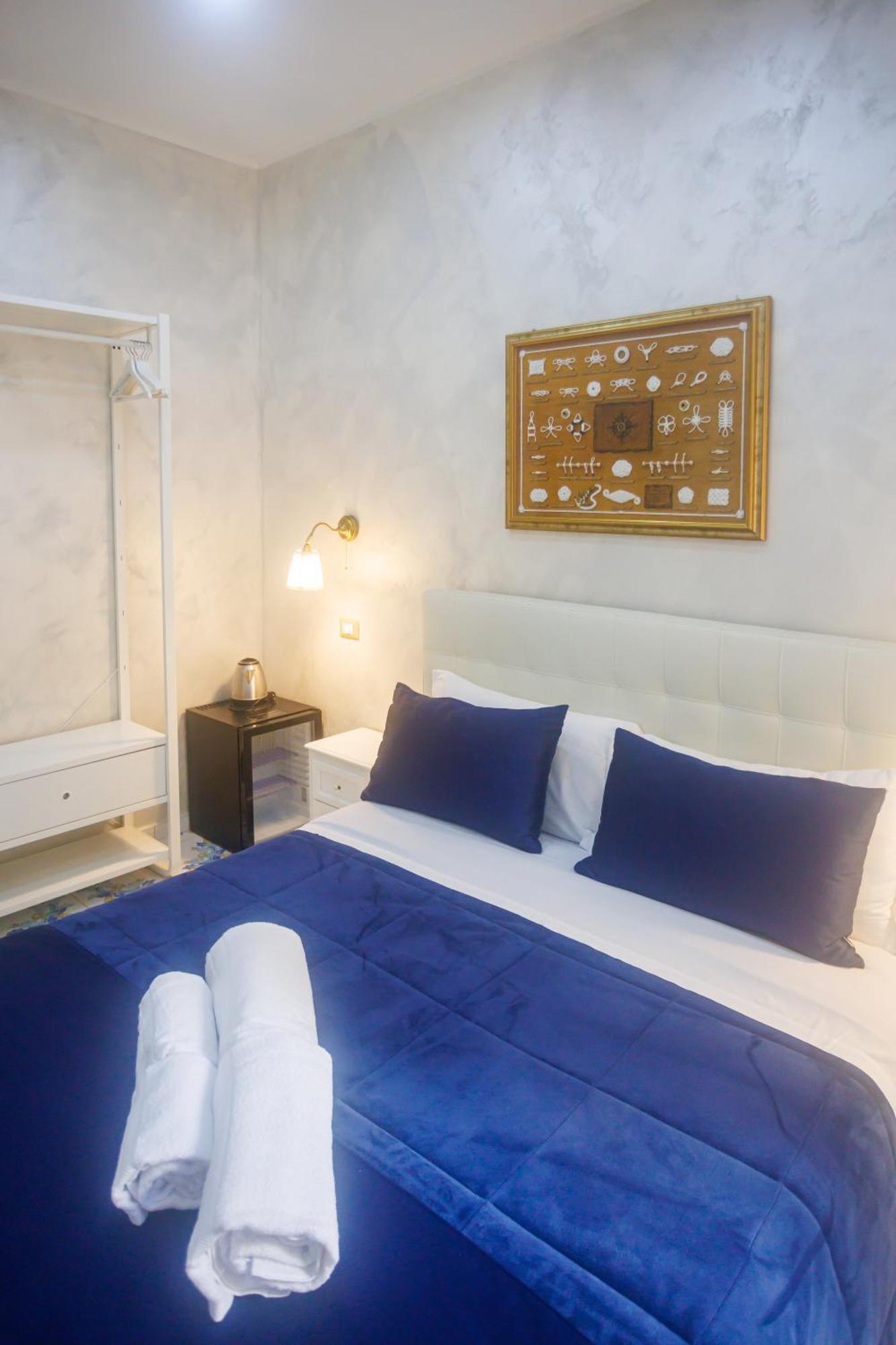 Alma Adry Bed and Breakfast Napels Buitenkant foto